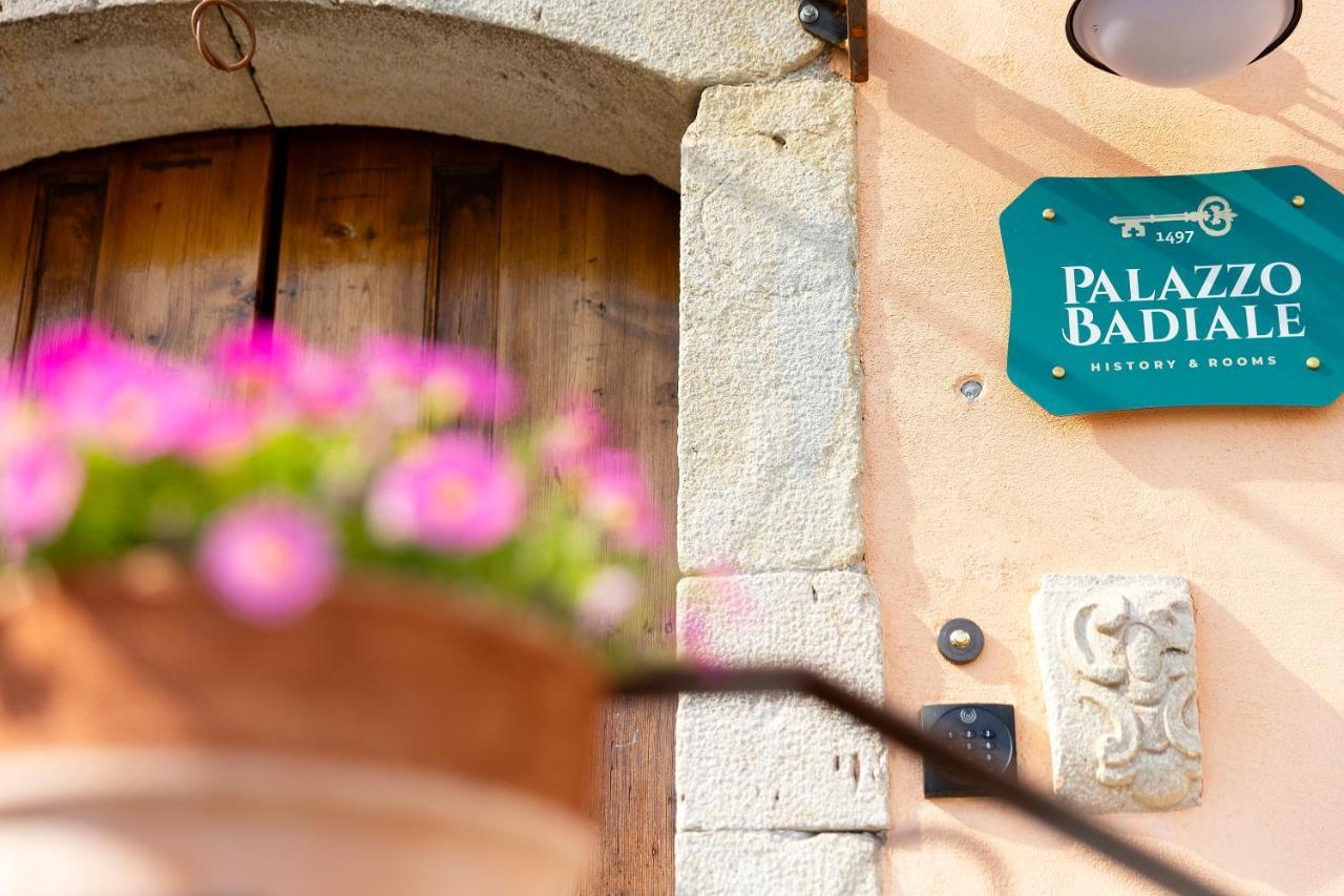 Palazzo Badiale History&Rooms Atella 外观 照片